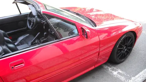 Mazda RX-7, rot, offenes Dach